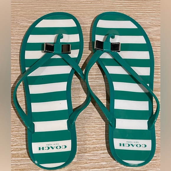 Coach flip flops - Picture 4 of 6
